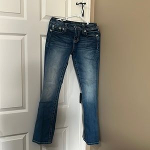 Miss me jeans like new in perfect shape cute designs on pocket